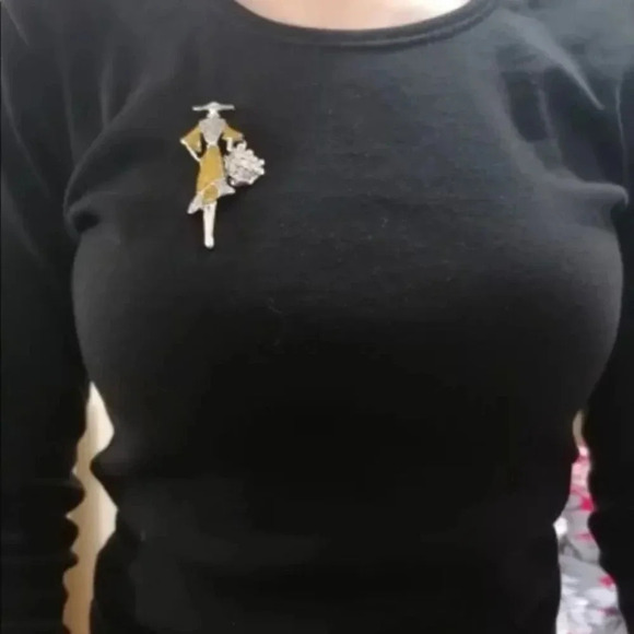 Lady with Bag Brooches Women - Picture 7 of 11